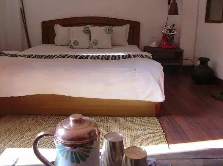 پانسیون Peacock Guesthouse 2