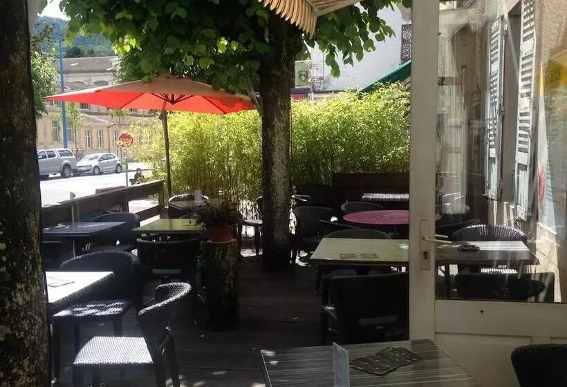 ホテル De La Poste Et Europe