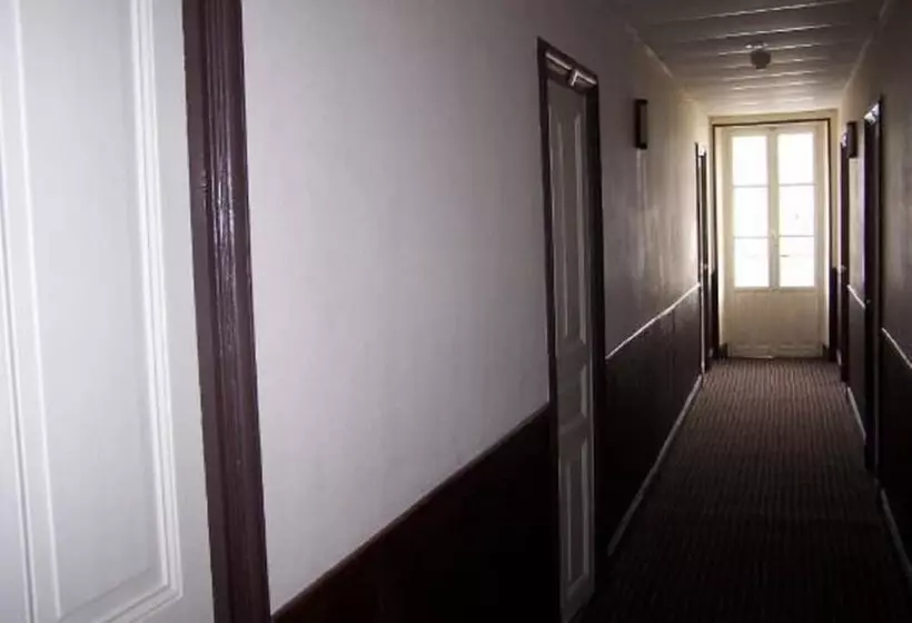 ホテル De La Poste Et Europe