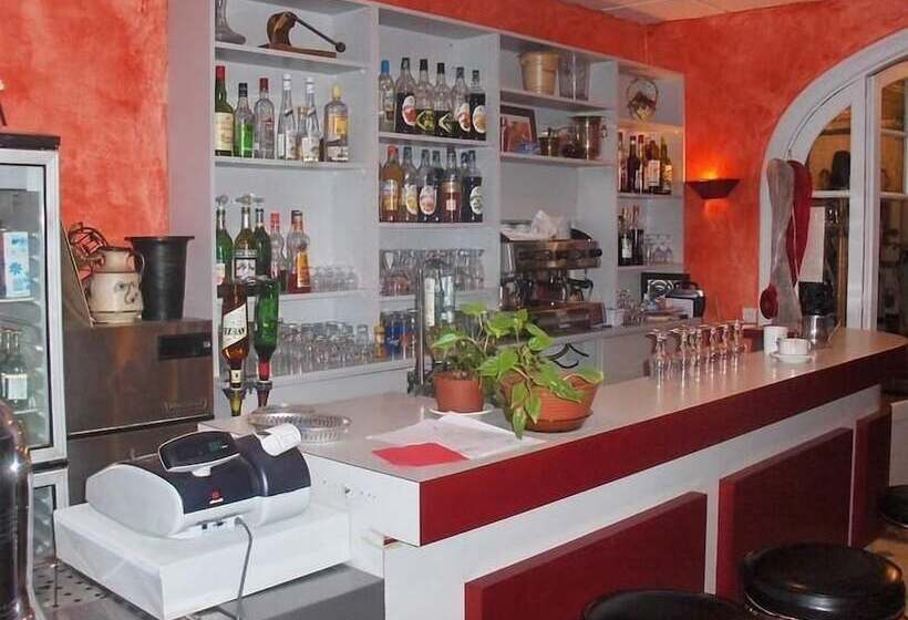 فندق De La Poste Et Europe