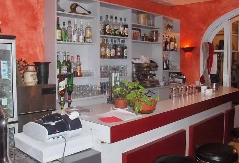 ホテル De La Poste Et Europe