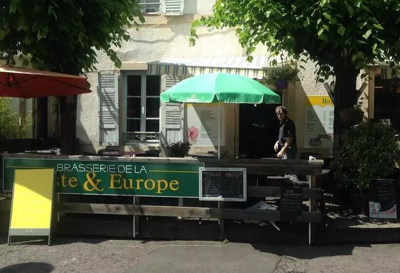 ホテル De La Poste Et Europe