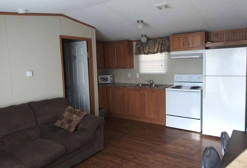 モーテル Cotulla Homes