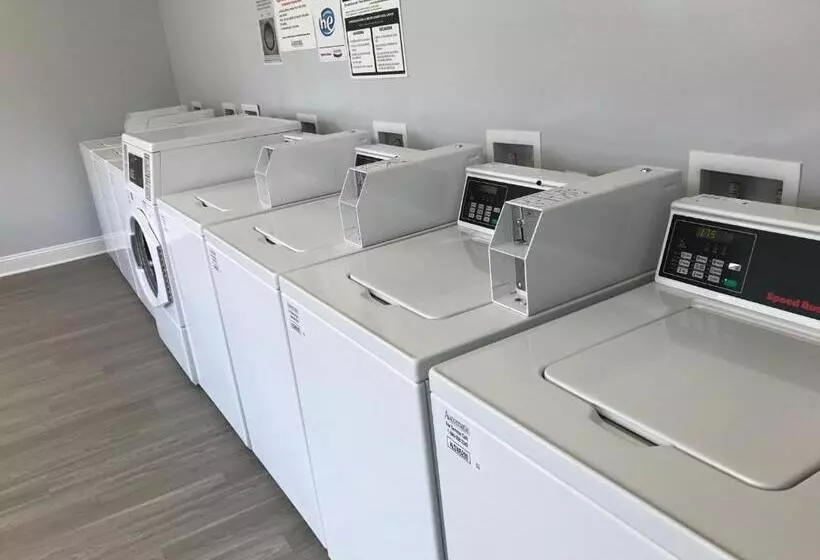 Motelli Cotulla Homes