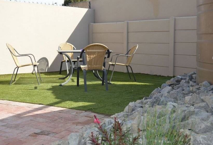 بنسيون Shalimar B&b