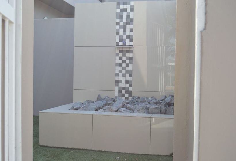 بنسيون Shalimar B&b