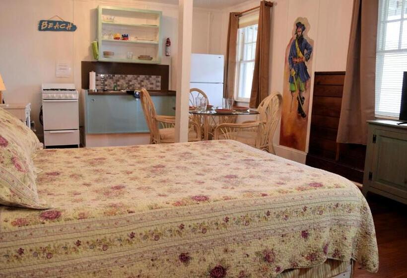 فندق Blackbeard's Lodge