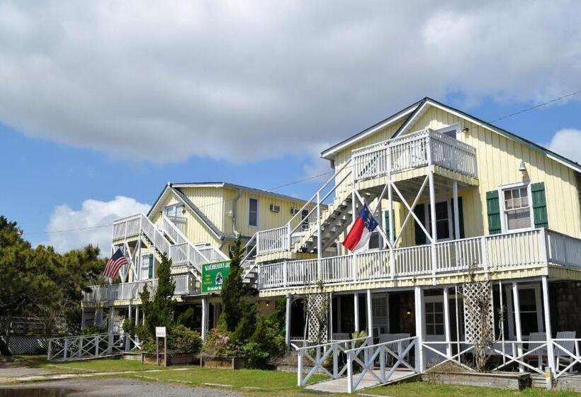 فندق Blackbeard's Lodge