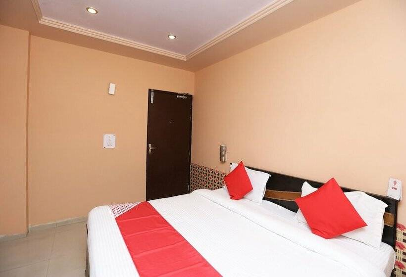 ホテル Oyo 18438 Radharani Guest House