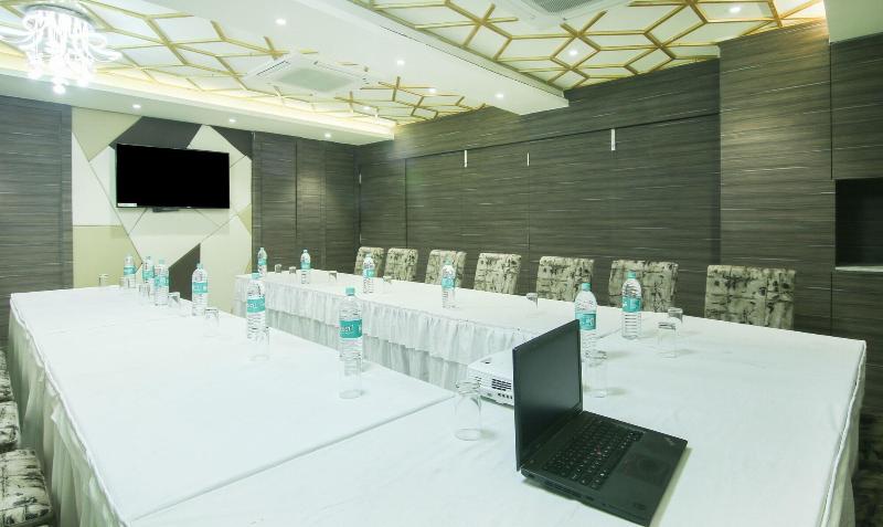 Hotelli Treebo Hoops Airport