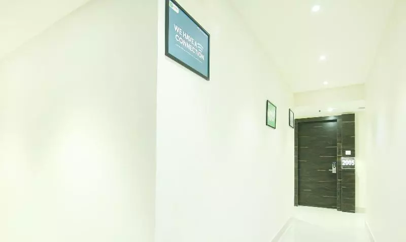 ホテル Treebo Hoops   Airport