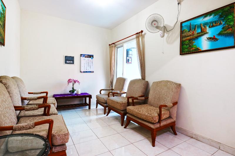 Pensiune Casa Sidoluhur 17