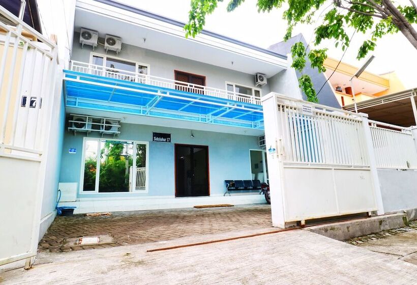 Pensiune Casa Sidoluhur 17