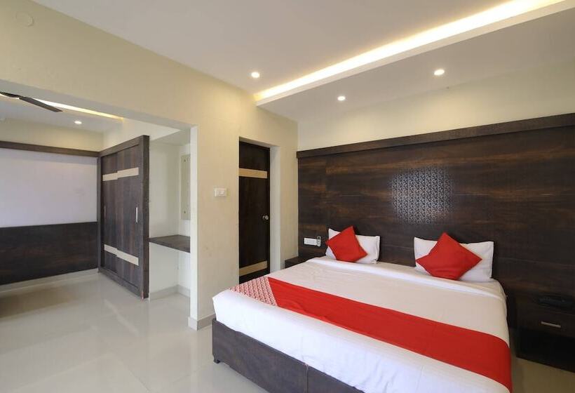 Hotel Collection O Royal Sand