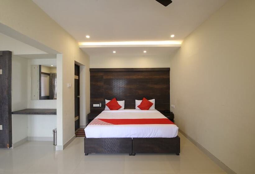 Hotel Collection O Royal Sand