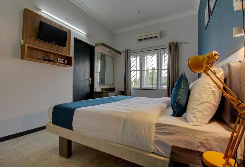 ホテル Silverkey Executive Stays 35719 Hive Avinashi Road