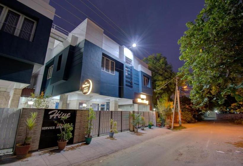 ホテル Silverkey Executive Stays 35719 Hive Avinashi Road