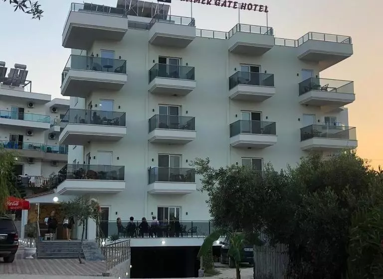 Hotel Summer Gate