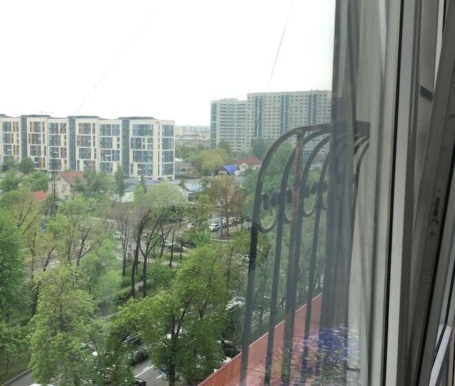 Hostel   Guest House Meyman