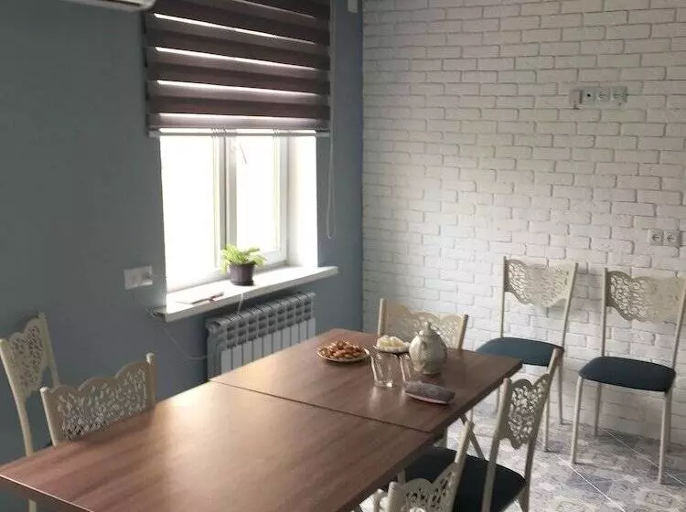 Hostel   Guest House Meyman