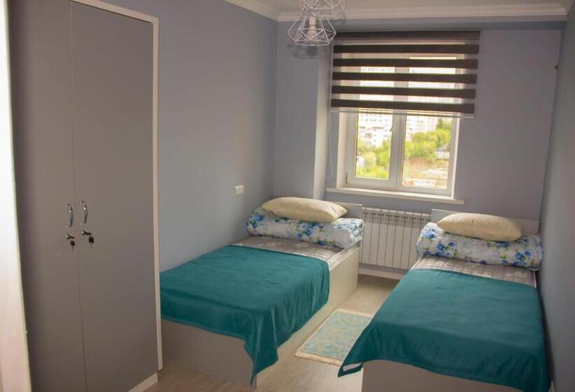 Hostel   Guest House Meyman