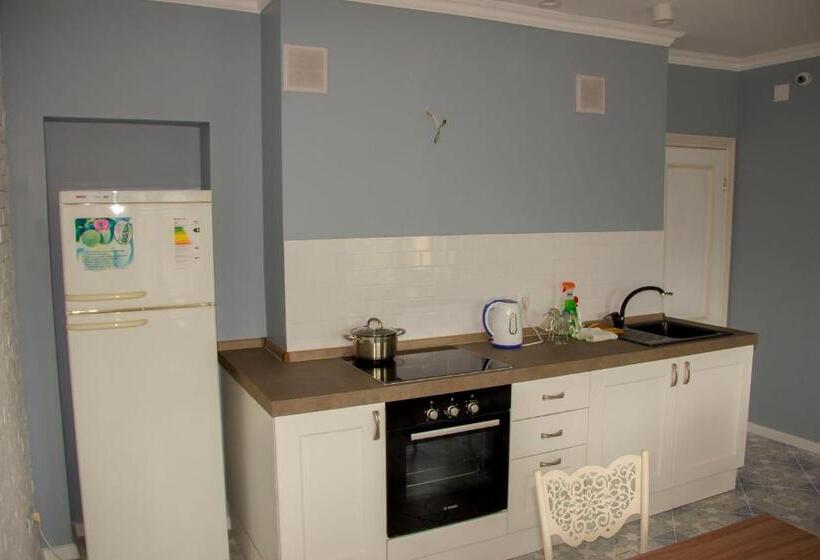 Hostel   Guest House Meyman