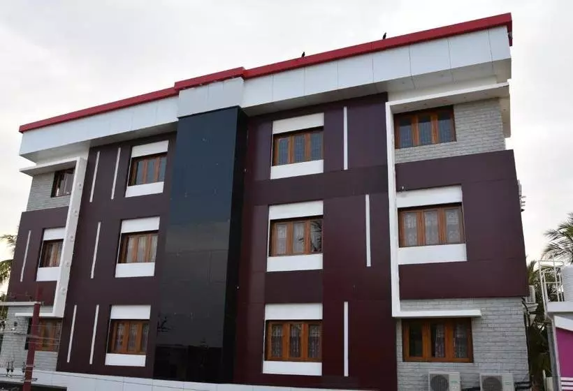 Hotelli Sri Thilagavathy