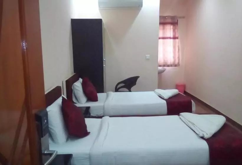 Hotelli Sri Thilagavathy