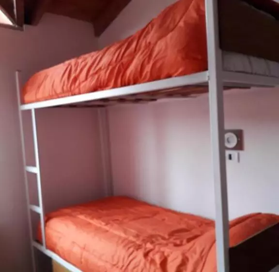 Mistico Hostel 23