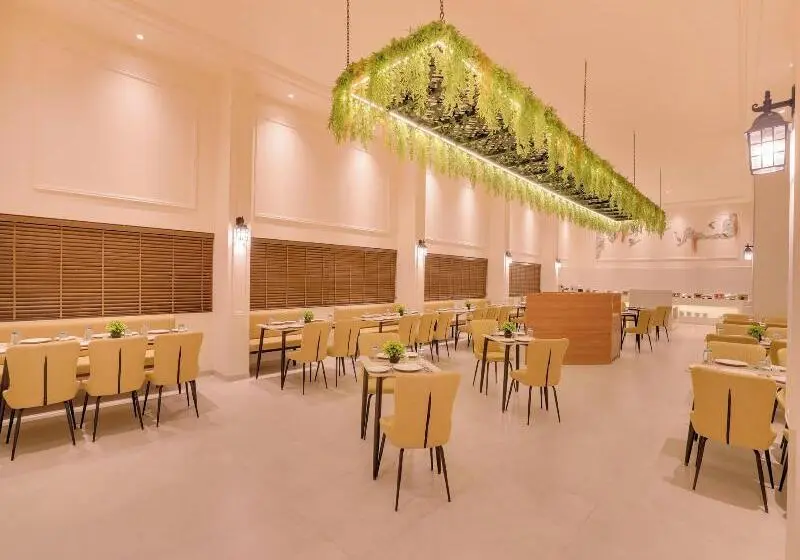 Lemon Tree Hotel Morbi