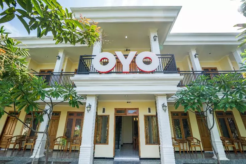 ホテル Oyo 522 Majapahit Homestay Syariah 2