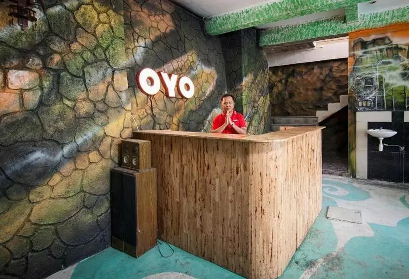 ホテル Oyo 559 3 Berastagi