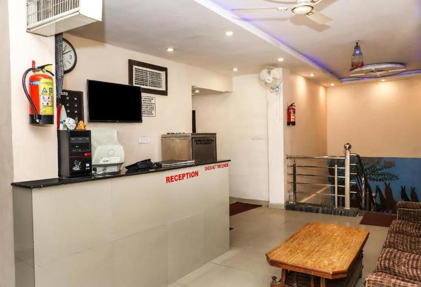 Spot On 35425 Hotel Duke Inn