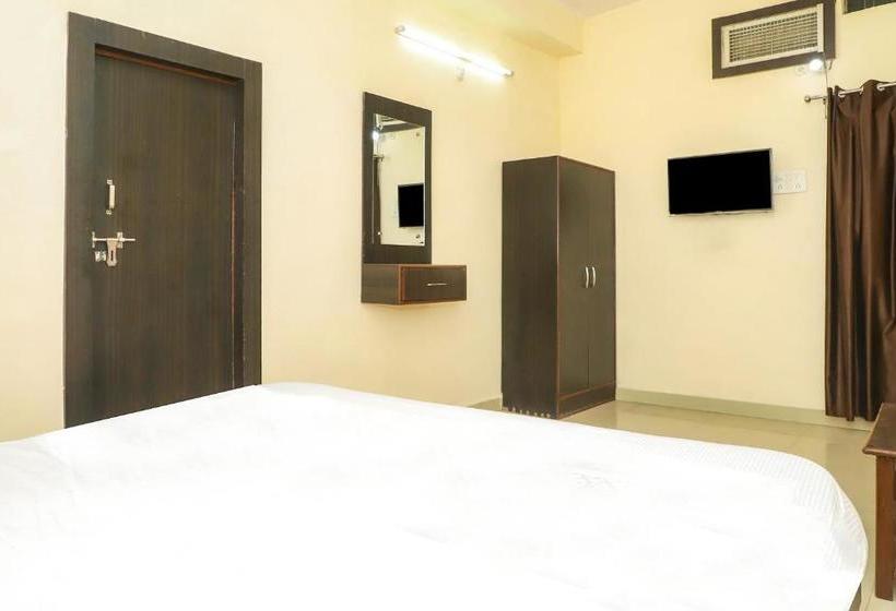 Spot On 35425 Hotel Duke Inn