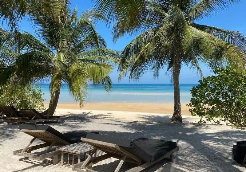 Hotelli Tamu Koh Rong