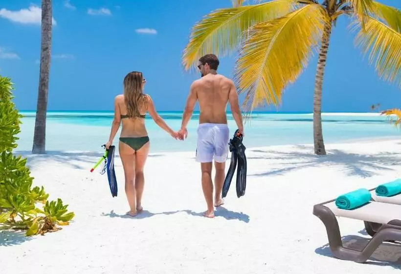 Innahura Maldives Resort