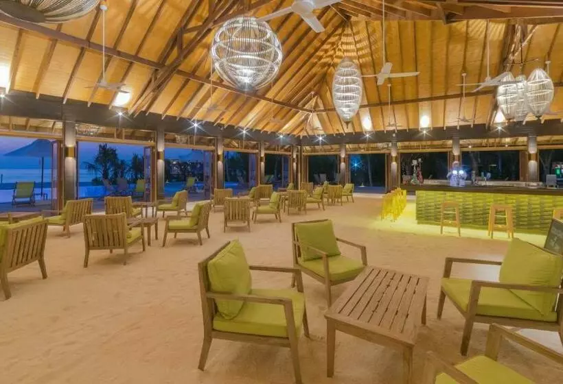 Innahura Maldives Resort