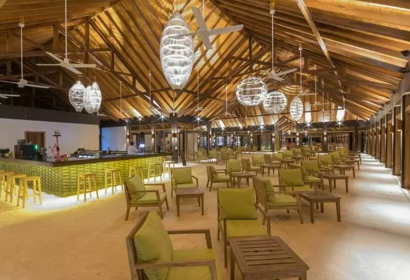 Innahura Maldives Resort