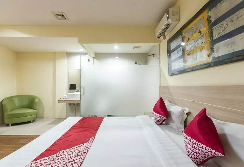 Oyo 773 Hotel Rujia