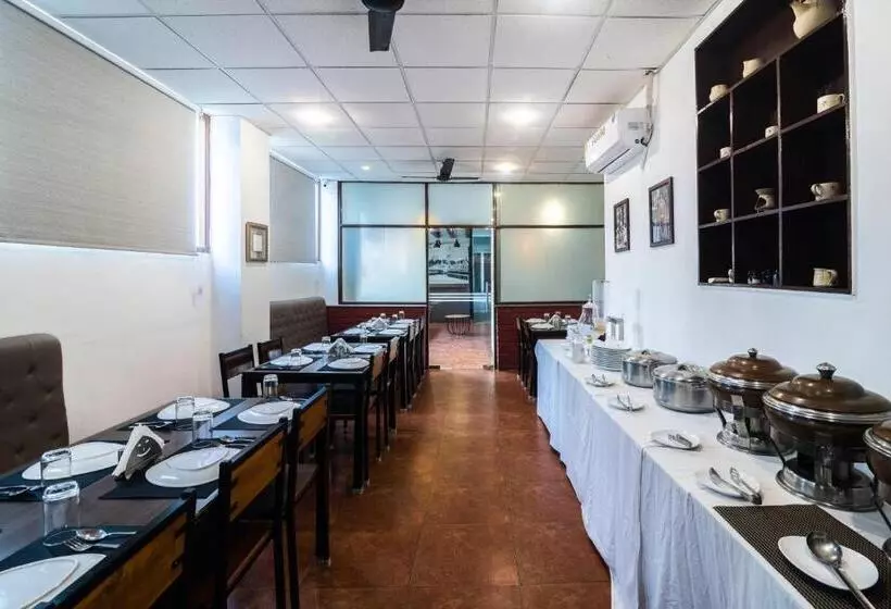ホテル Aashreya Suites Tiruvannamalai
