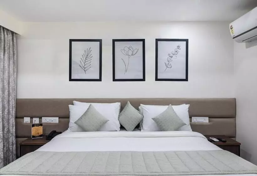 ホテル Aashreya Suites Tiruvannamalai