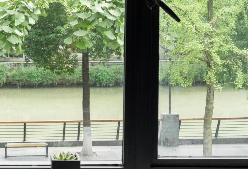 בית מלון כפרי Moonlight