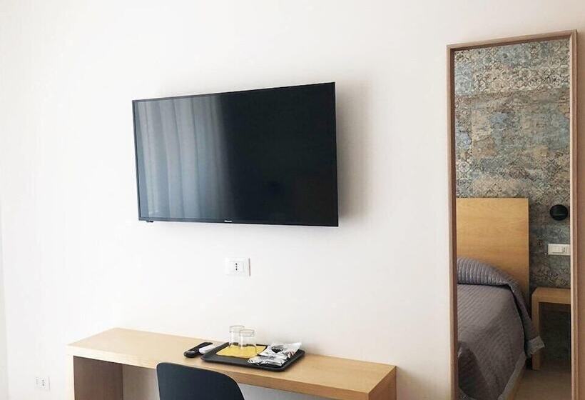 تختخواب و صبحانه Tuile34