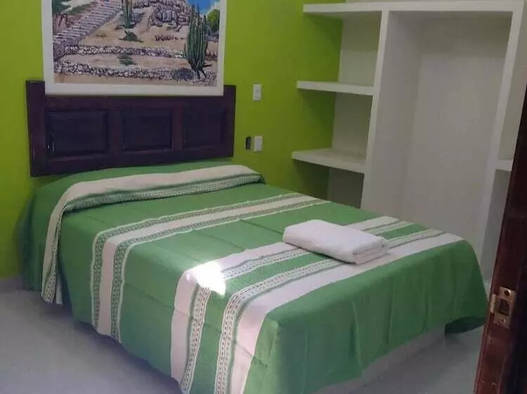 ホテル Carmelita Mitla