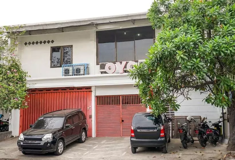 ホテル Oyo 658 Alibaba Residence