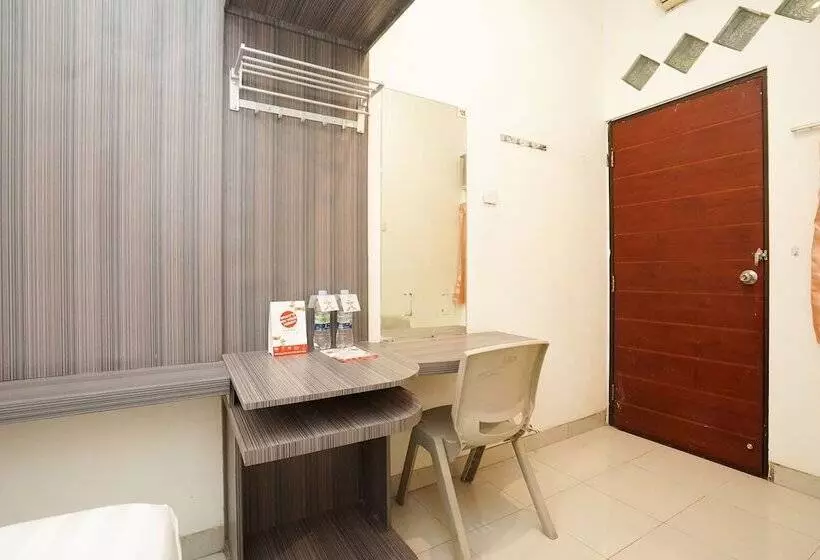 ホテル Oyo 658 Alibaba Residence
