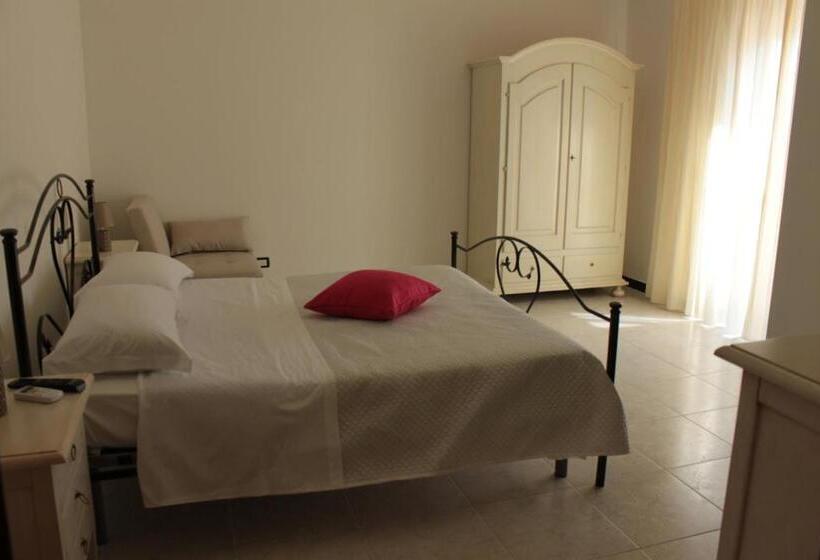 پانسیون Fiori D Amare