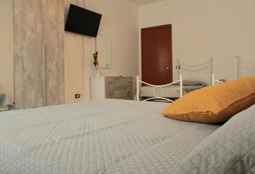 پانسیون Fiori D Amare