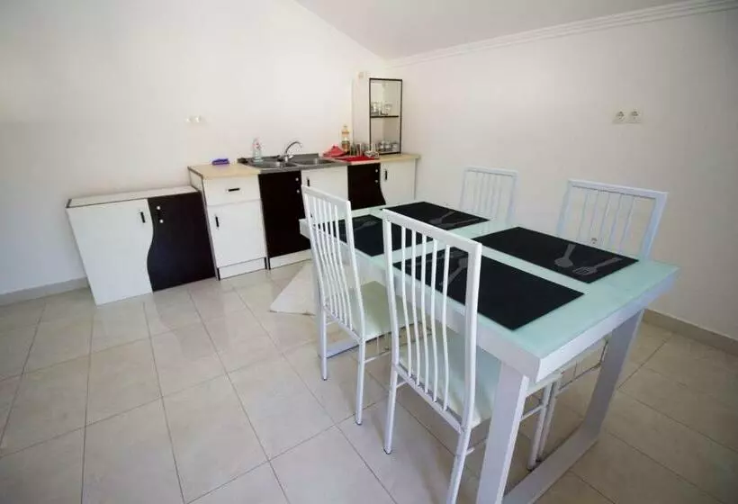 پانسیون Relax Guest House Blagaj