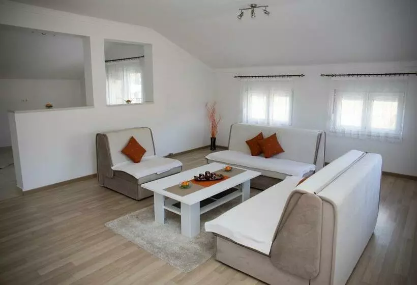 پانسیون Relax Guest House Blagaj